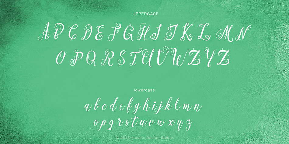 Esmeralda is a  single  font family.