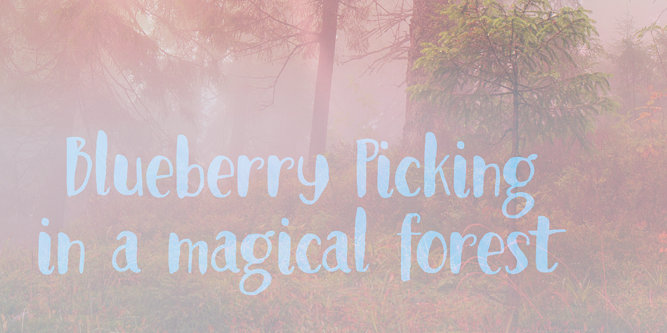 I don’t know why I named this cute little font Blueberry Jam.